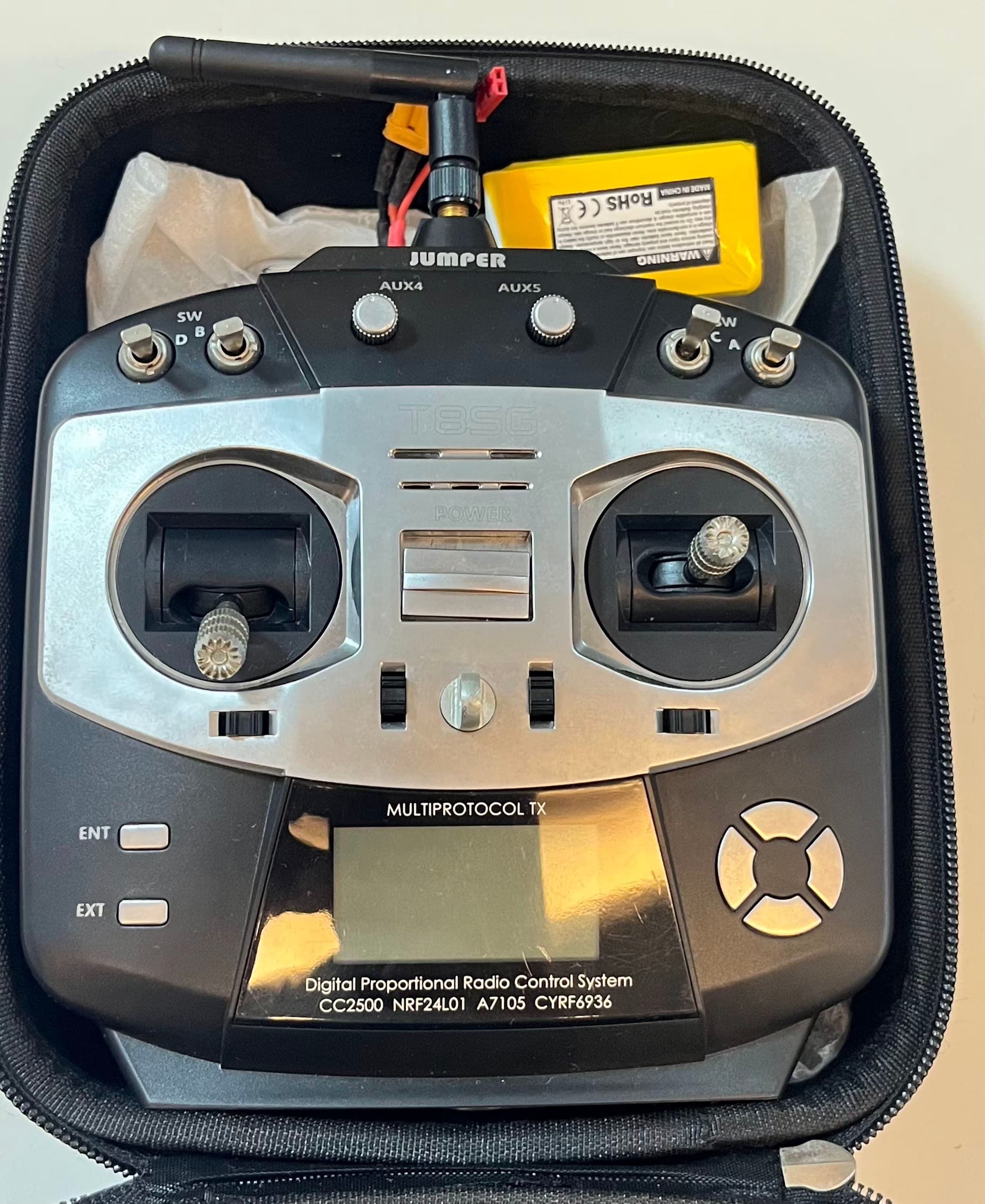 Rádio Jumper Multiprotocolo com defeito